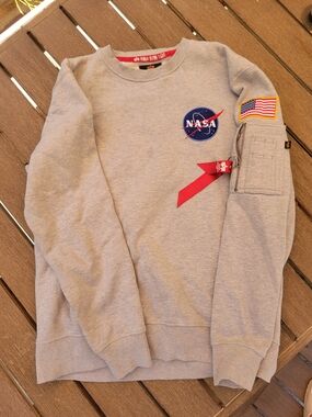 Alpha Industries - Men's Gray Crewneck Sweatshirt - NASA